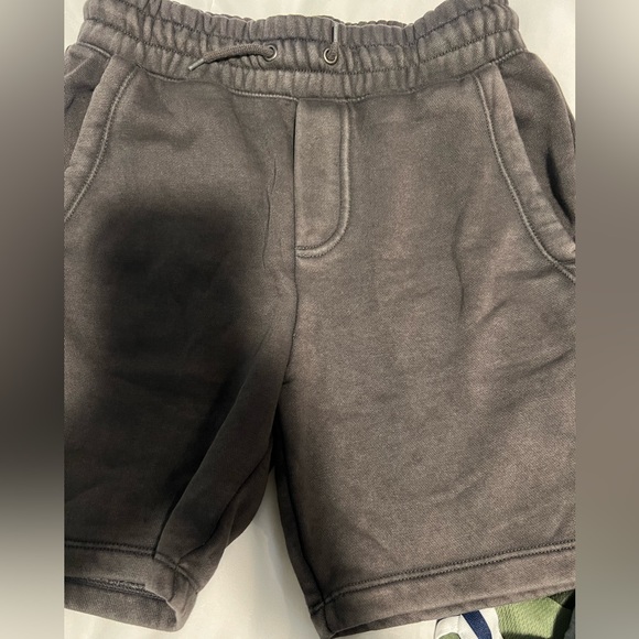 GAP and Adidas big boy shorts 3 in set - Picture 3 of 5